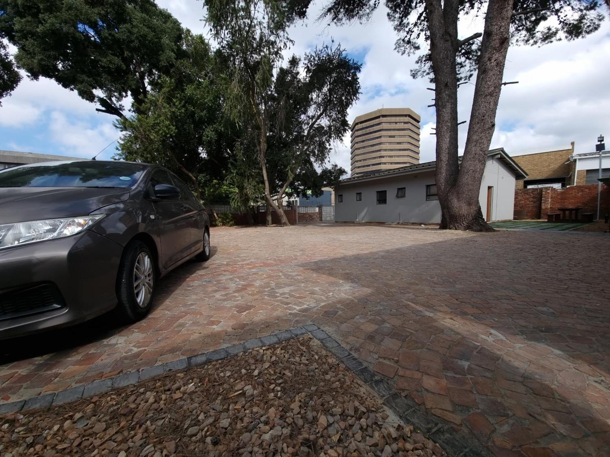 Ojong'S Court Bellville Cape Town Exterior photo